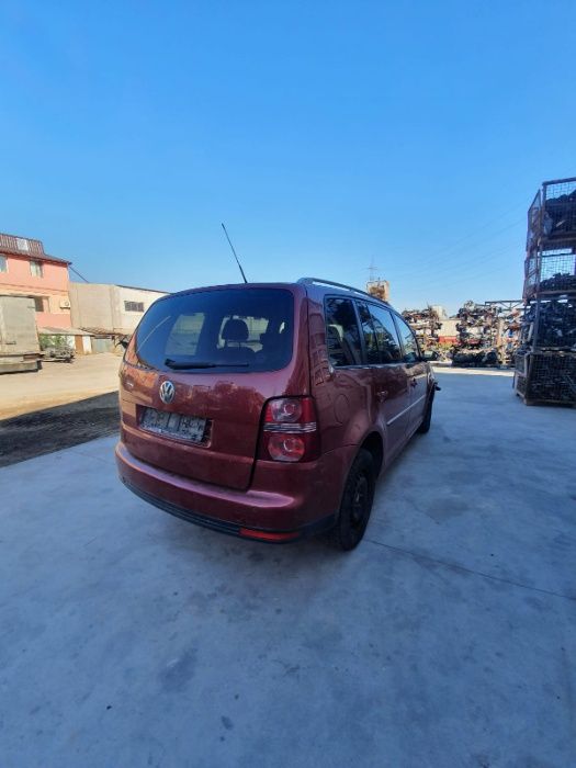Vw TURAN cod motor BKC AN 2009 Dezmembrez/Dezmembram