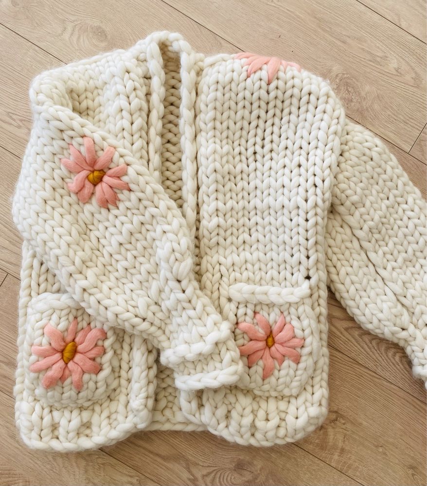 Set RedCardigans