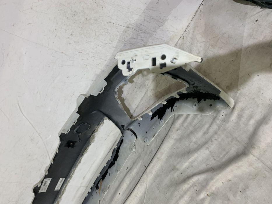 Bara fata  BMW Seria 5, G30, G31, M-Sport, LCI, facelift, 2020, 2021, 2022, 2023,  cod origine OE 51118098644.