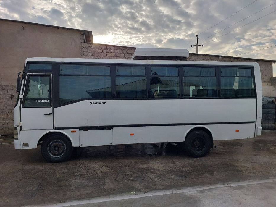 Isuzu srochno sotiladi