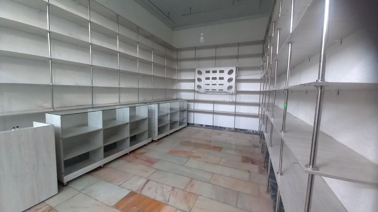 Magazen Sotiladi