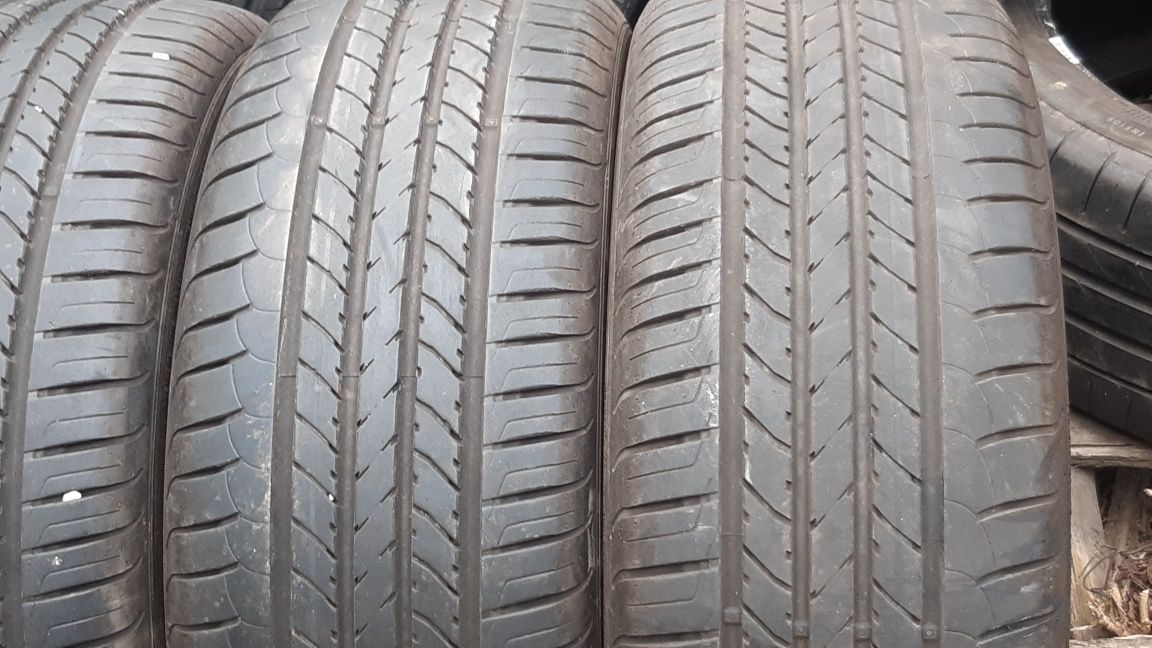 4 anvelope 205/50r17 vară Goodyear preț 210 lei bucata