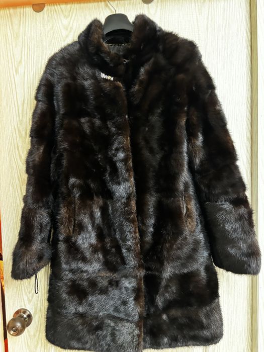 Женская одежда шуба и дублёнка