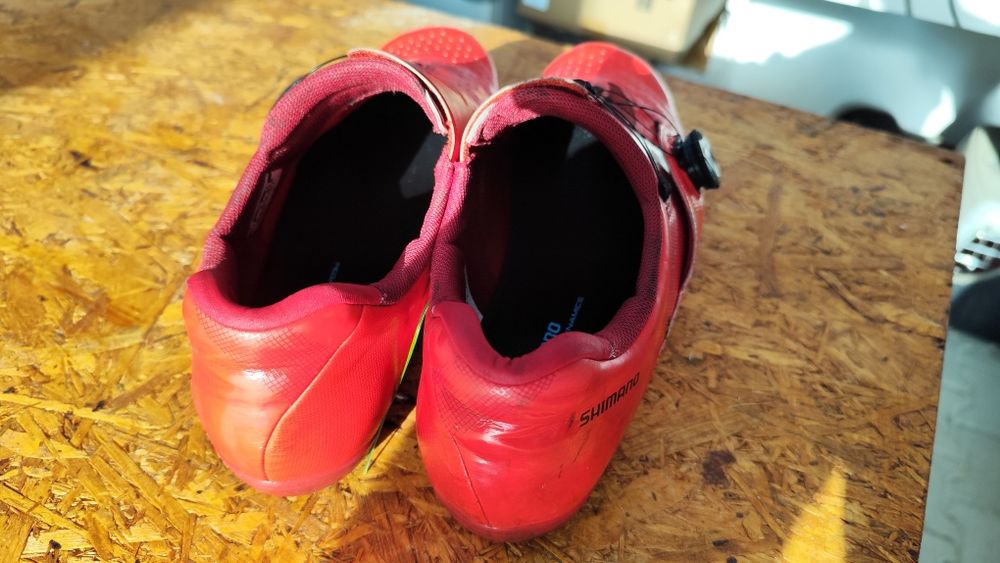 Pantofi ciclism Shimano RC 300