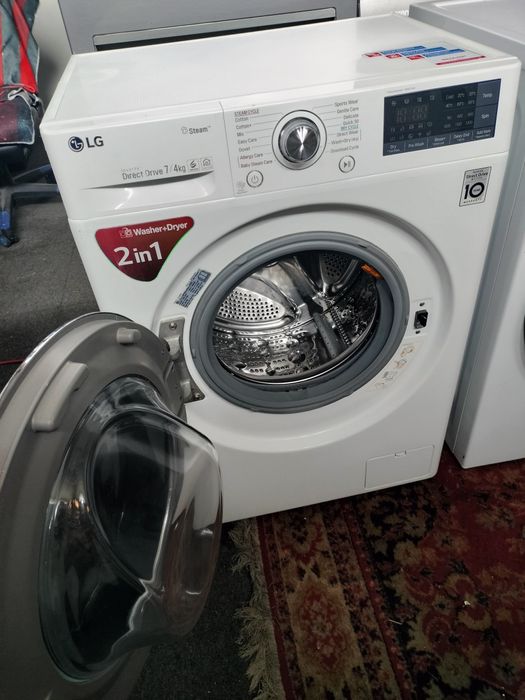 Mașină de spălat LG 7kg cu uscator