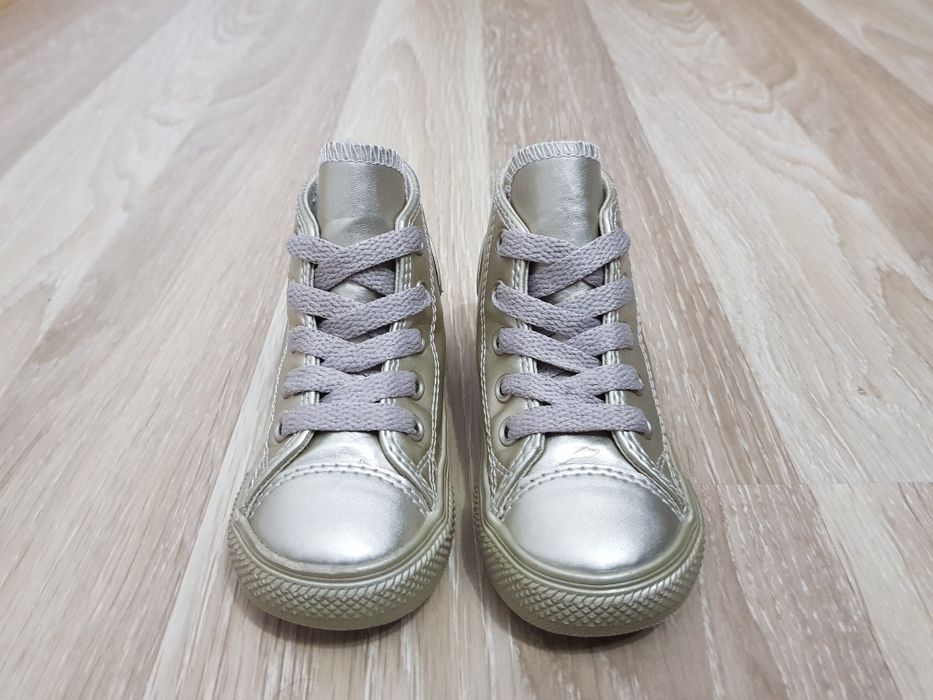 Adidasi Converse mărimea 21 nike