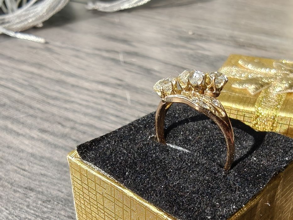 Inel vechi aur 18k diamante certificat