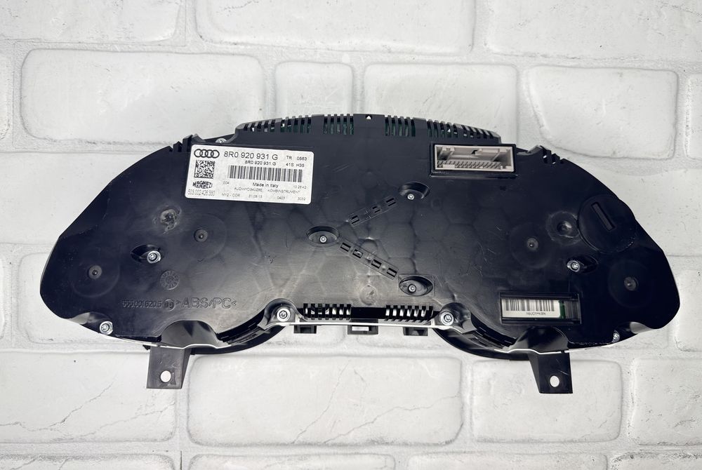 Километраж AUDI SQ5 8R0920931G