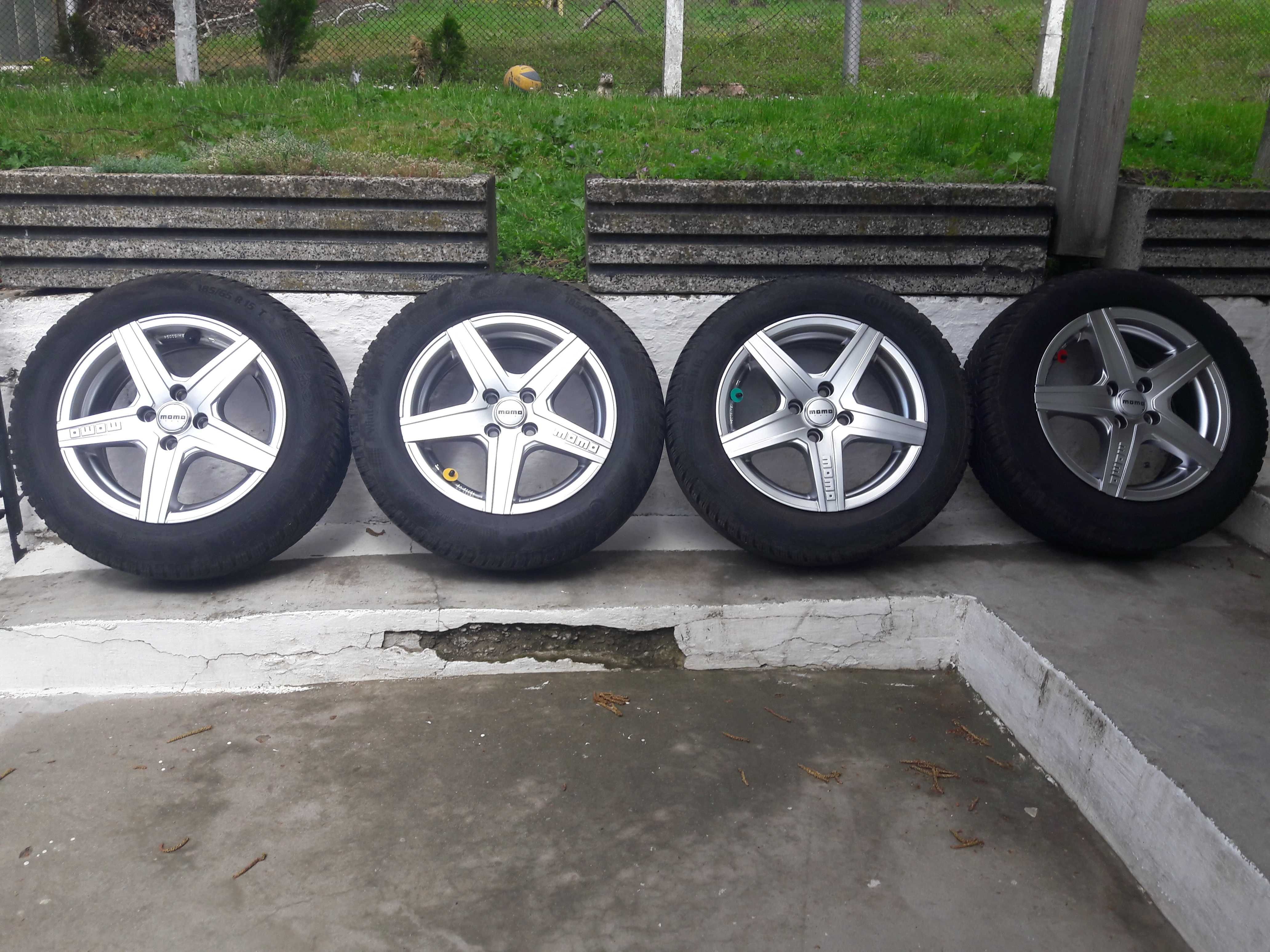 Джанти MOMOHyperstar 15" 4x100 6J ET40,ц.отв.72.3mm с Гуми Continental