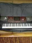 Продавам KORG PA 700