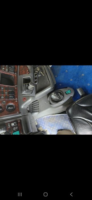 Dezmembrez scania 164L 580 V8