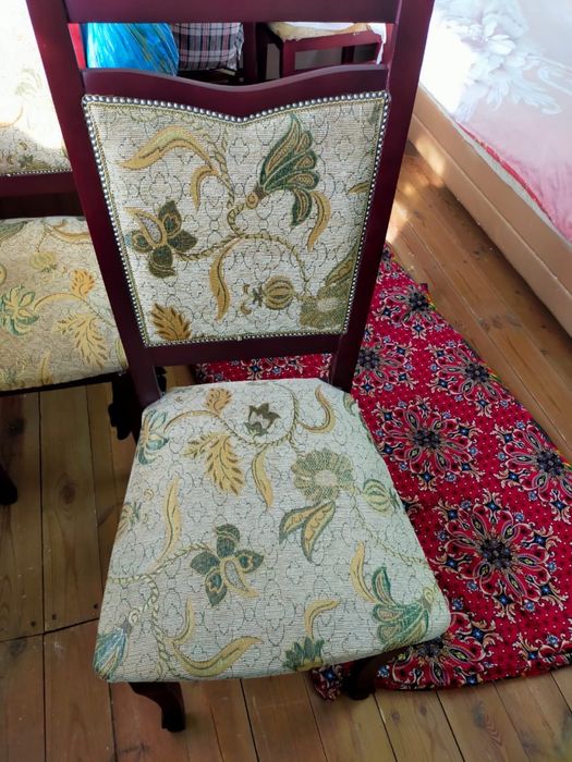 Стулья в отличном состоянии