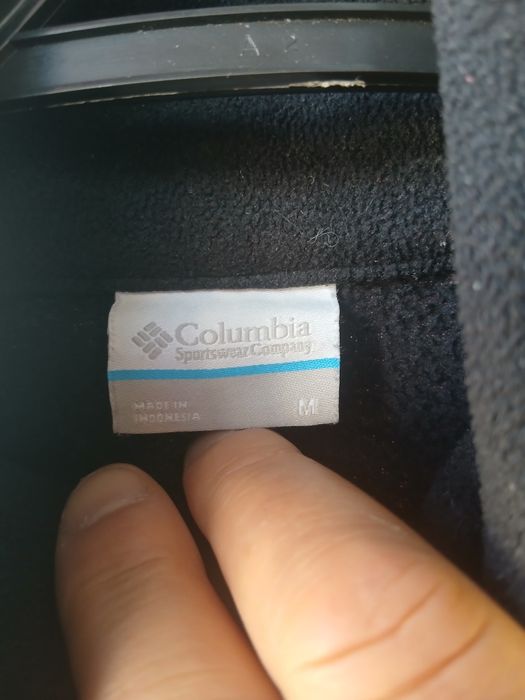 Vând bluza ( polar) columbia