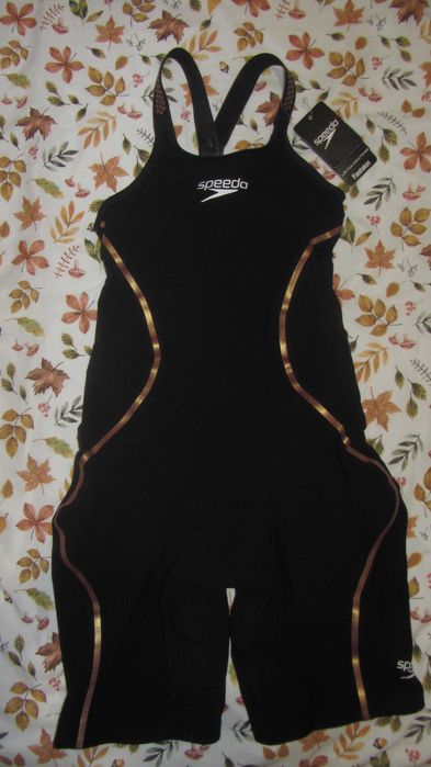Нов SPEEDO Fastskin LZR PURE INTENT Closedback размер 30