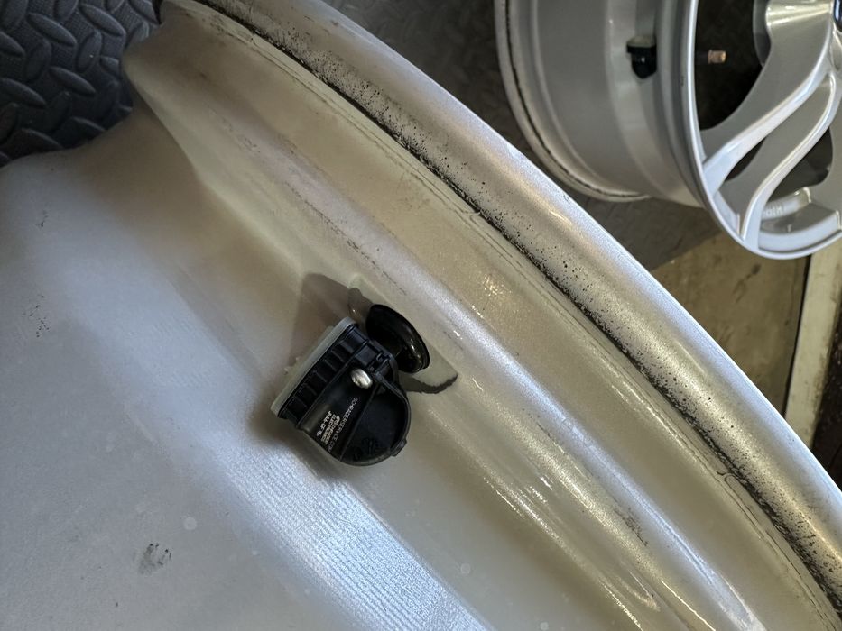 17-цола 5х108 - Cotroen-Ford-Peugeot- Volvo