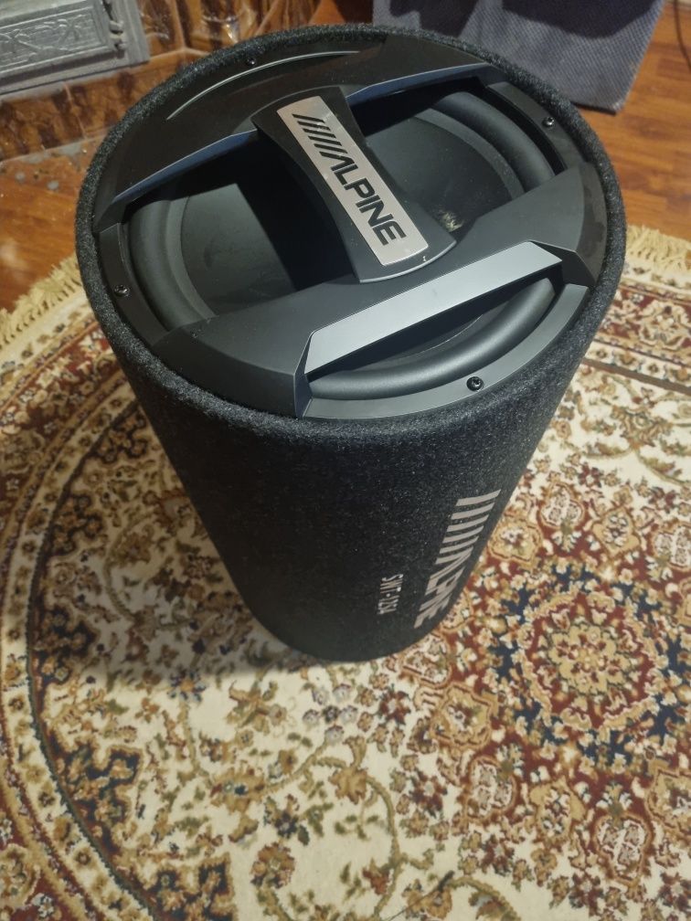 Pachet alpine stație + subwoofer