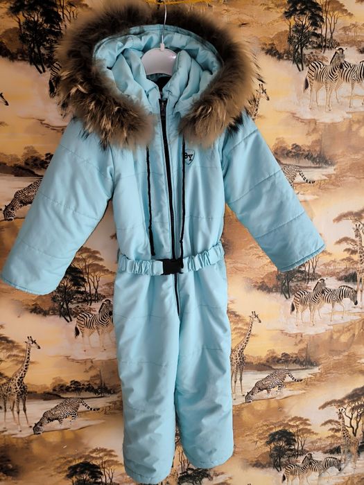 Продам зимний костюм 84 р.