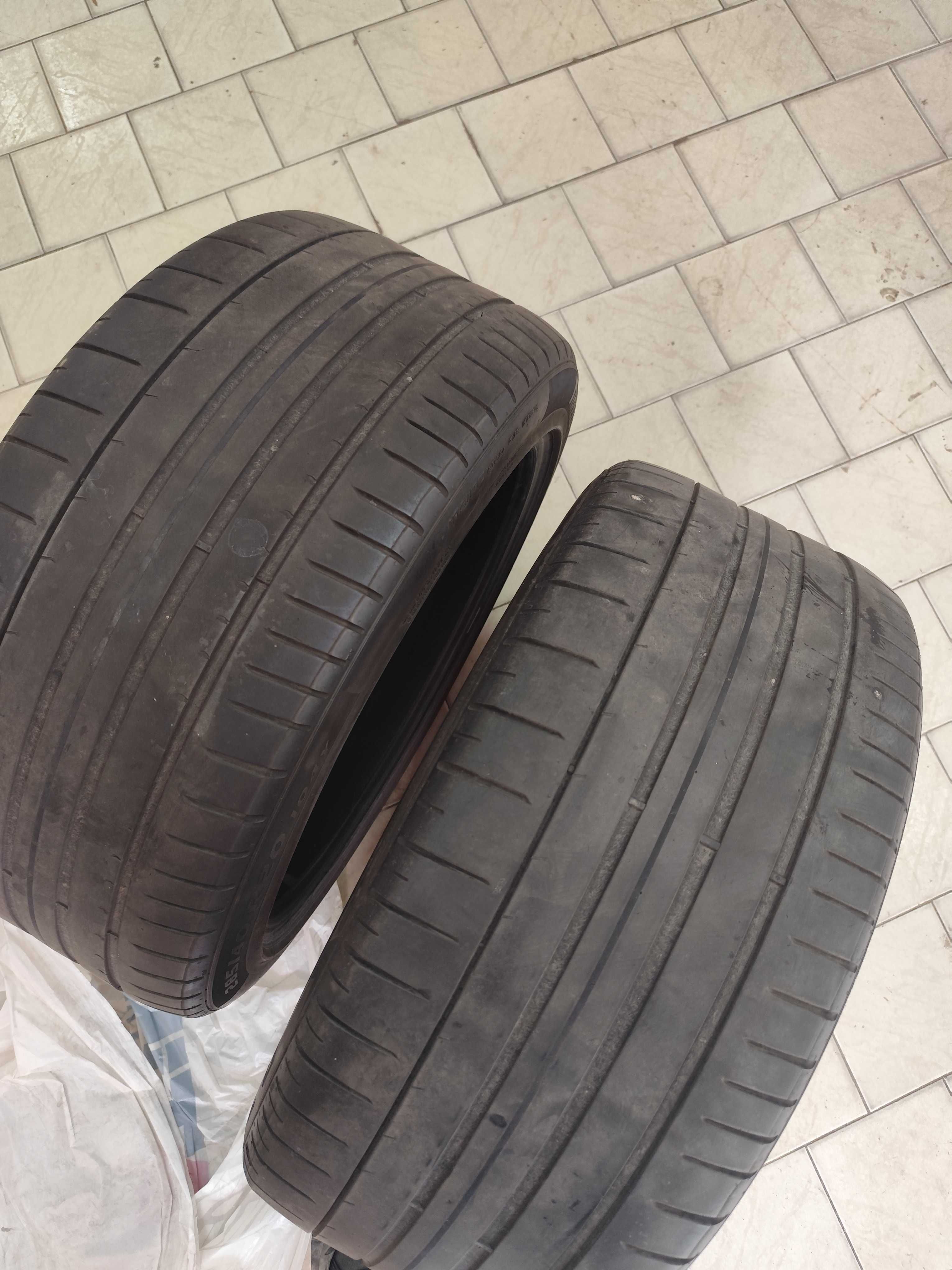 Гуми по 3бр  19/20R