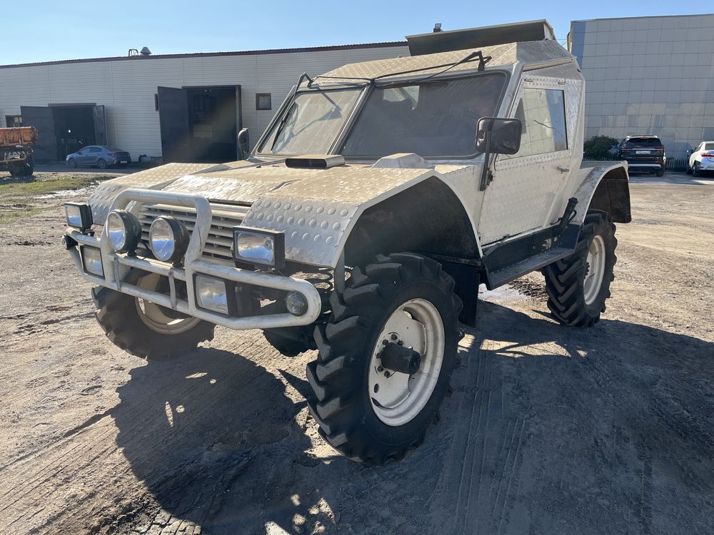 Багги-вездеход 4x4 на базе Range Rover V8, мосты Dana 60