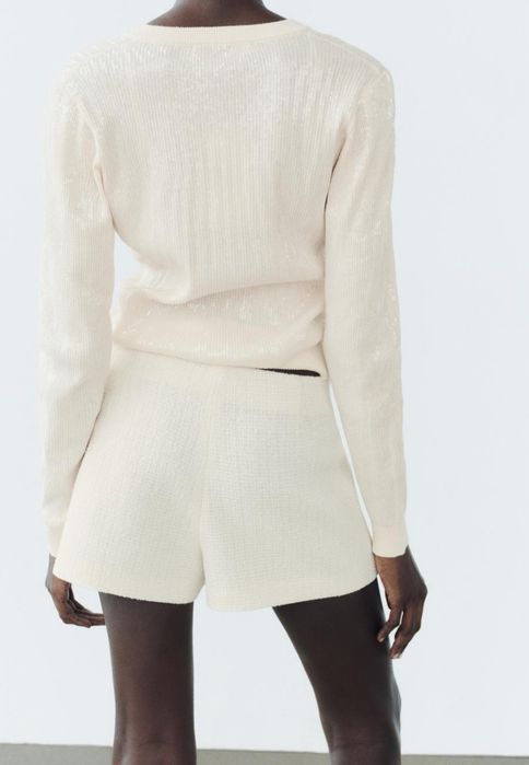 Zara пола-панталонки L