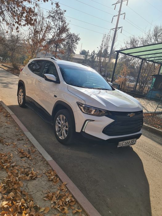 Продаётся машина  TRACKER 2