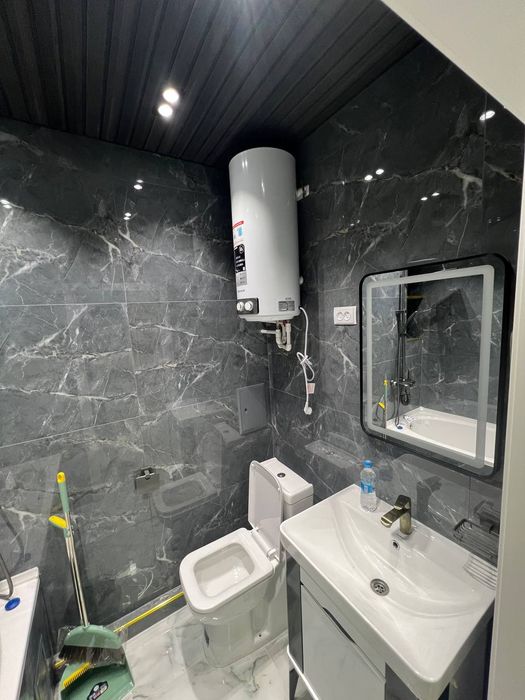 Квартира 1 хонали 41м² хамма шароитлари бор мебеллари билан