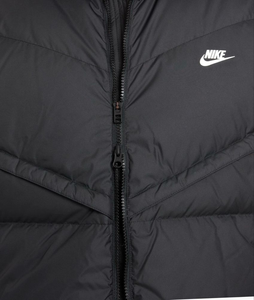 Ново Nike яке размер L