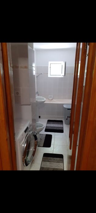 Apartament de închiriat