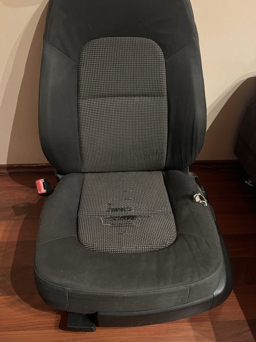 Interior incalzit Audi Q7 4L 2008