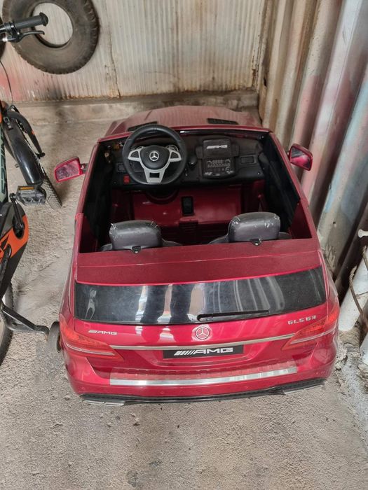 Акумулаторна кола Mercedes GLS 63 - двуместен