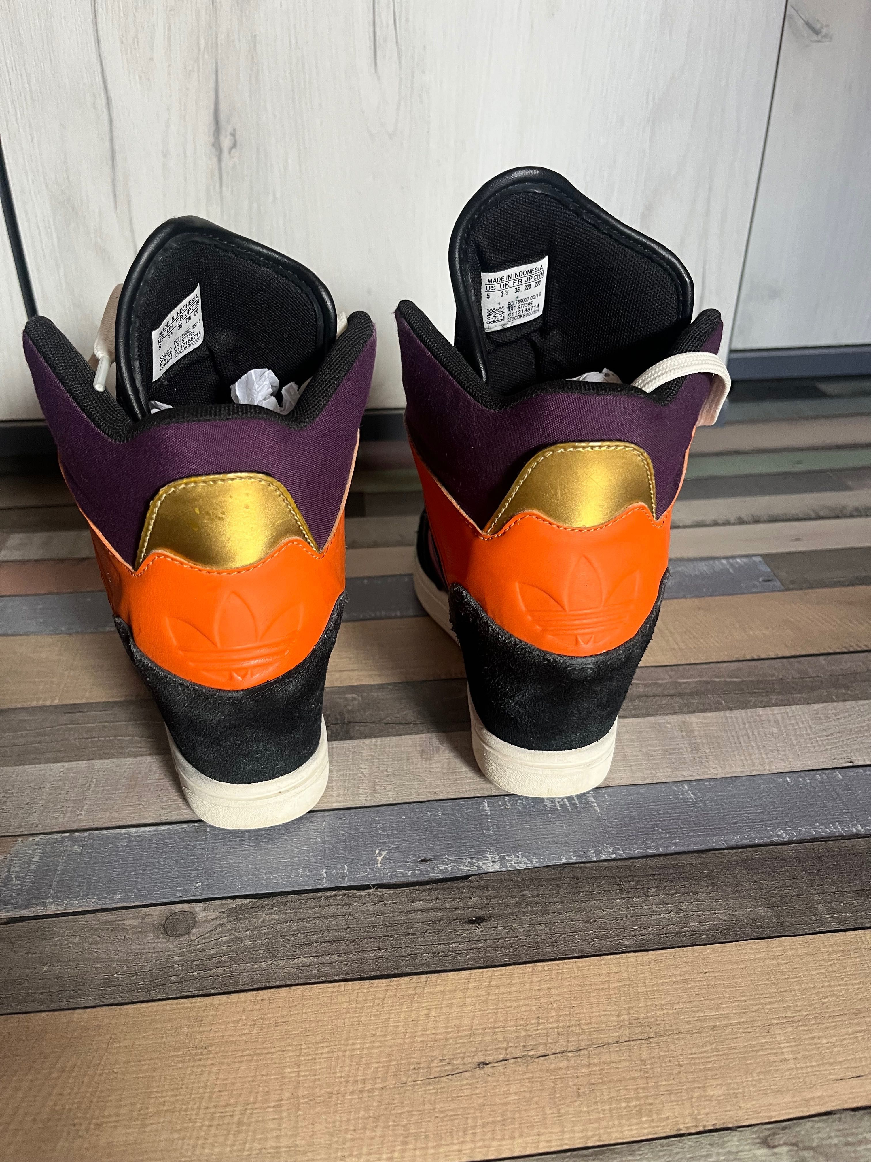 Оригинални платформи Adidas