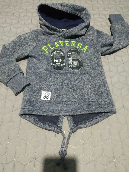 Суичър за момче на около 5 год.