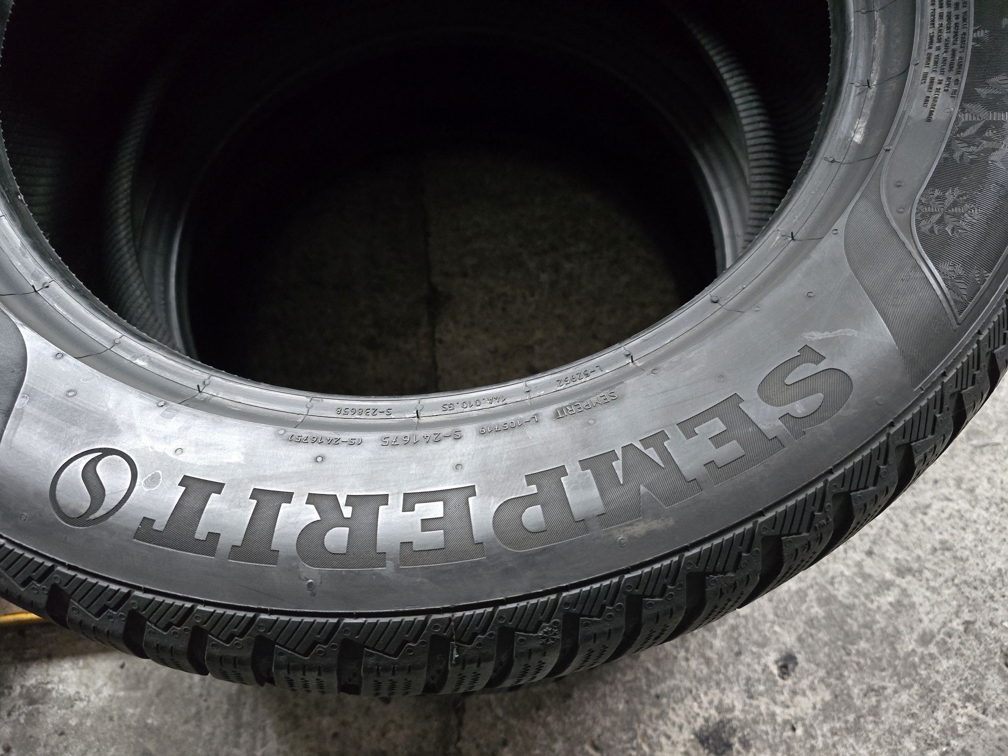 Semperit 235/55 R18 104H MS iarnă