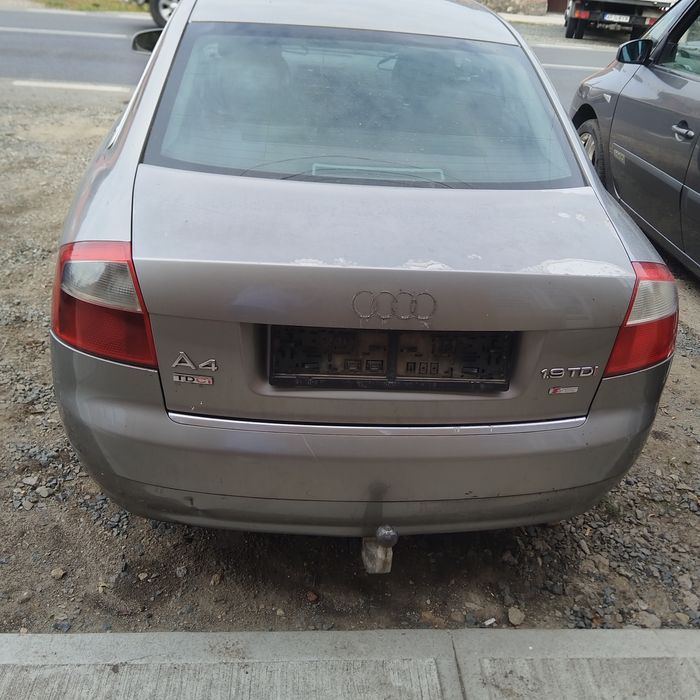 Bara spate Audi A4 B6 sedan an 2001-2005