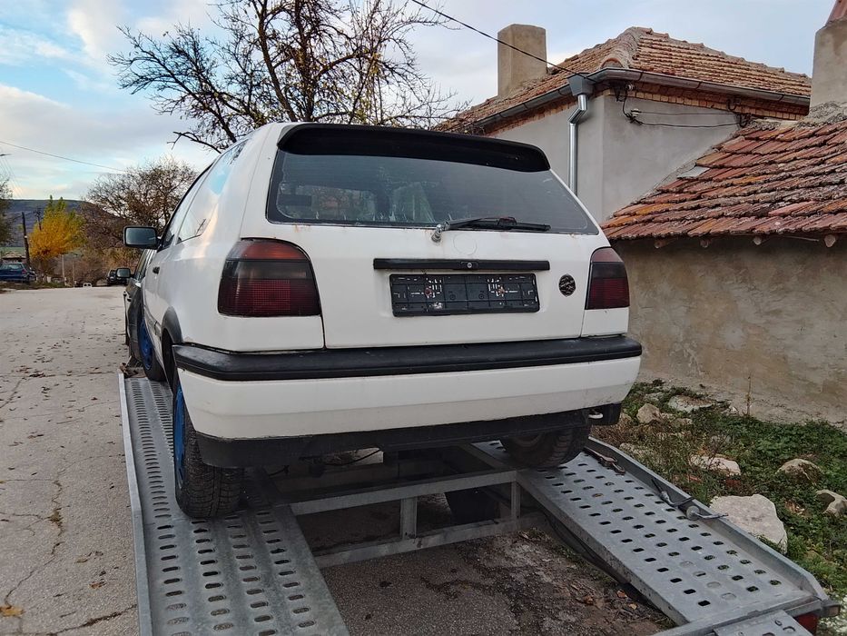 VW Golf 3 GTI 115 на части
