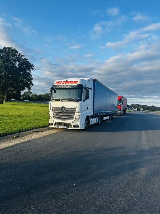 Mercedes actros mp4 + semiremorca krone