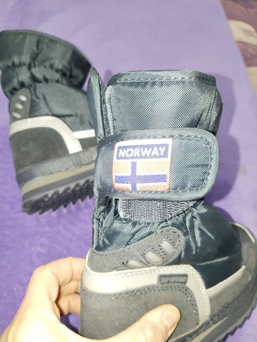 Детски зимни апрески