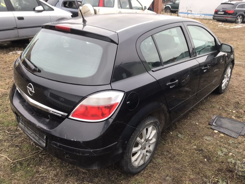 НА ЧАСТИ! Opel Astra H 1.6 i Twinport Опел Астра Х хечбек туйнпорт