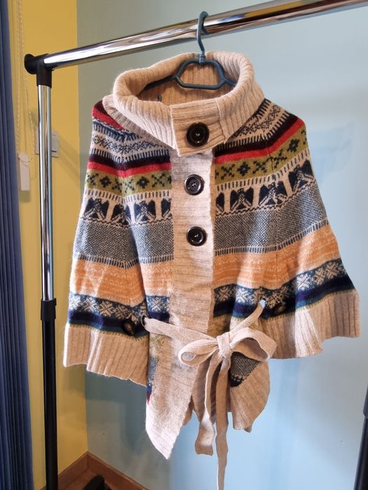 Пончо river island