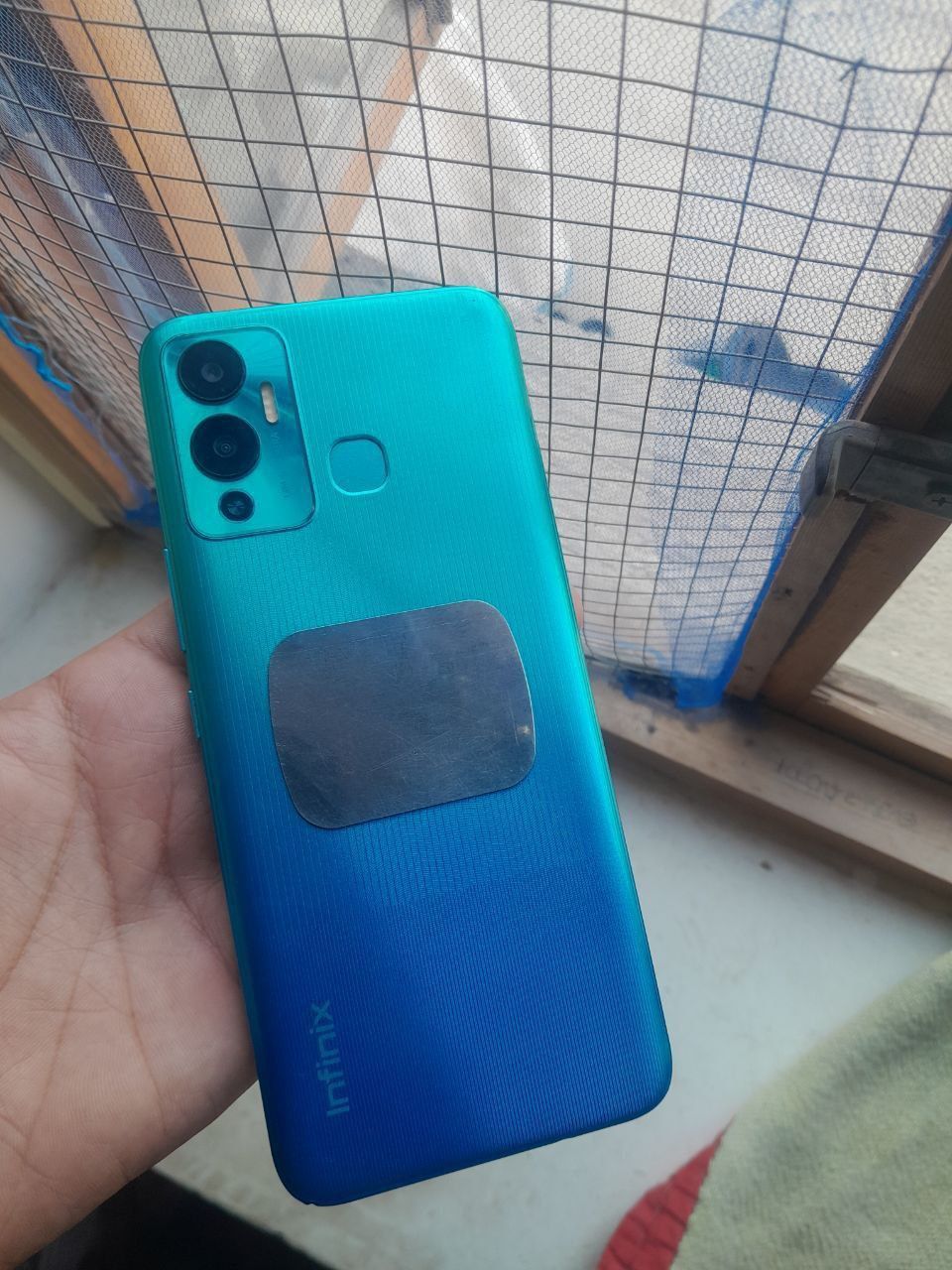 Infinix hot 12 play 
Nomi: Infinix hot 12 play
Xotirasi: 64 GB 
Ishlas