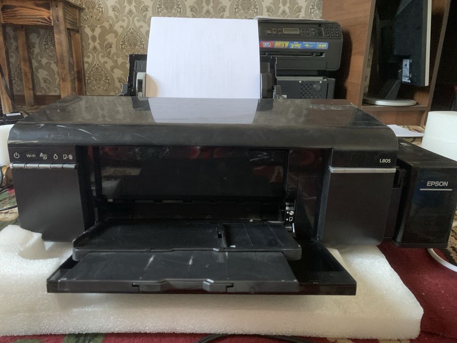 Продам принтер Epson L805