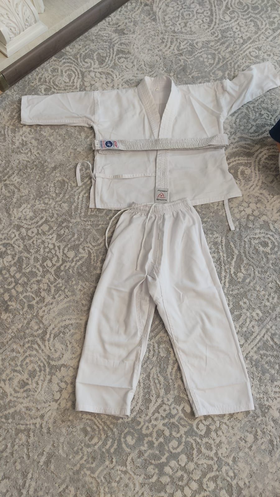 Продаётся кимоно