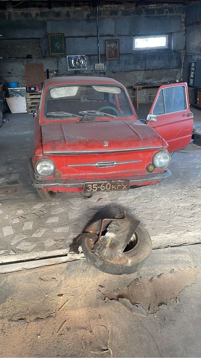 Запорожец продам