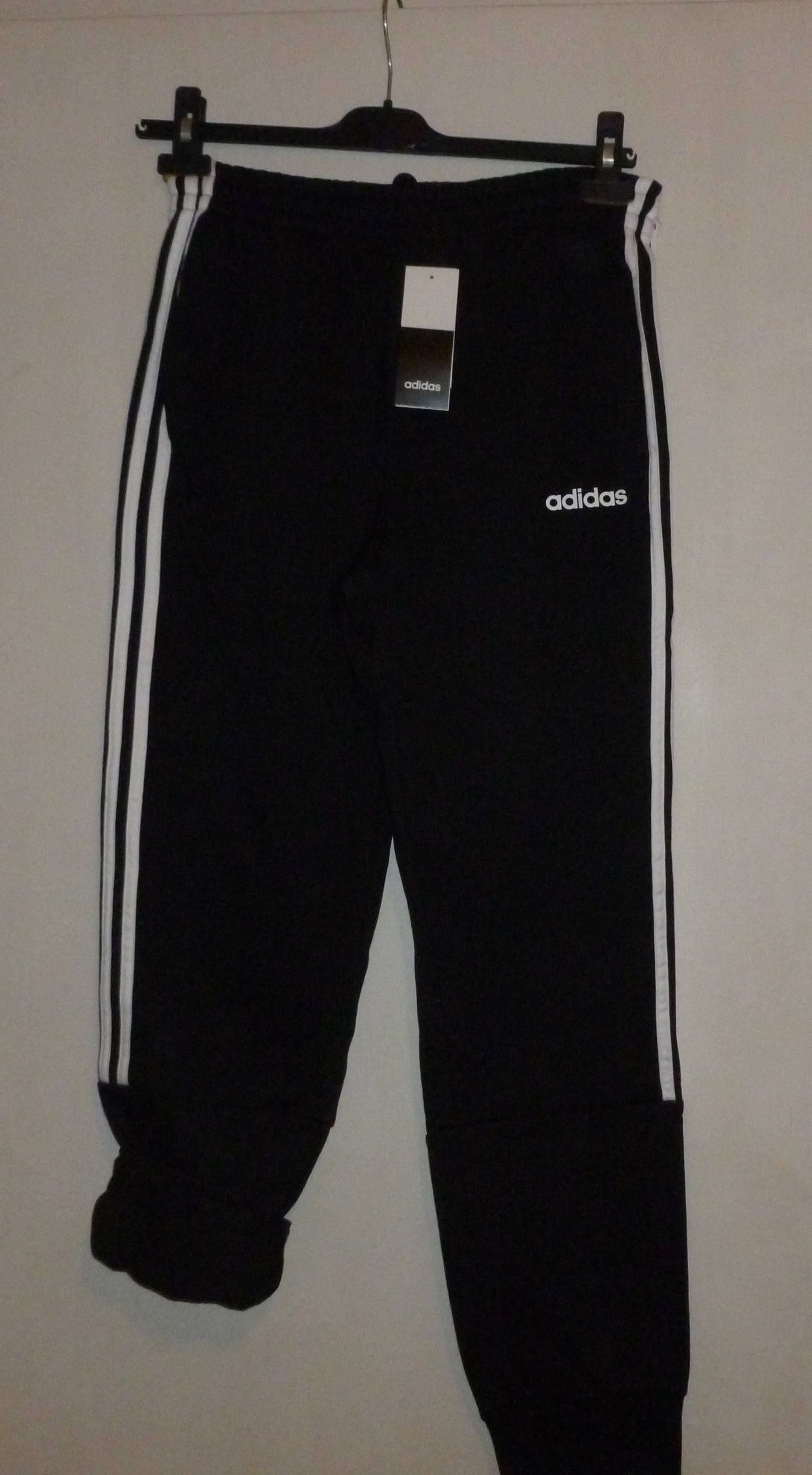 Adidas спортно долнище/ панталон черно