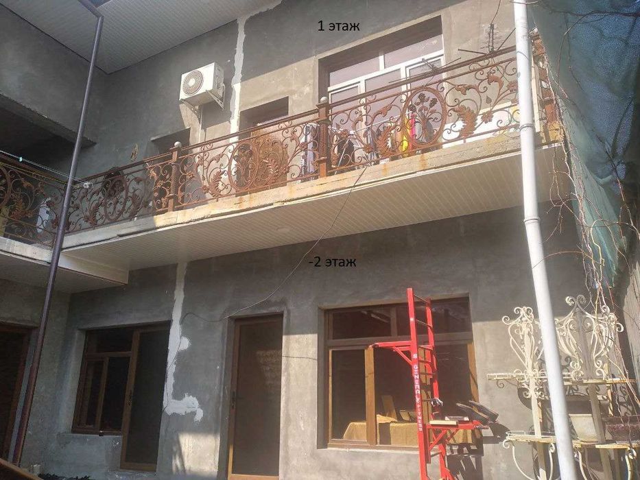 Продаётся свой дом 1.8 сот 5 ком в махалле парвоз Уч.кахрамон