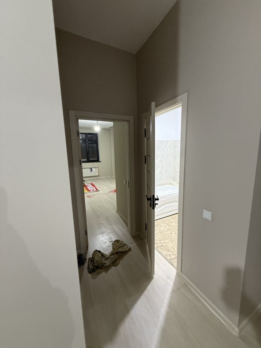 2 xonali 67 kv skvaznoy dom 2 etaj