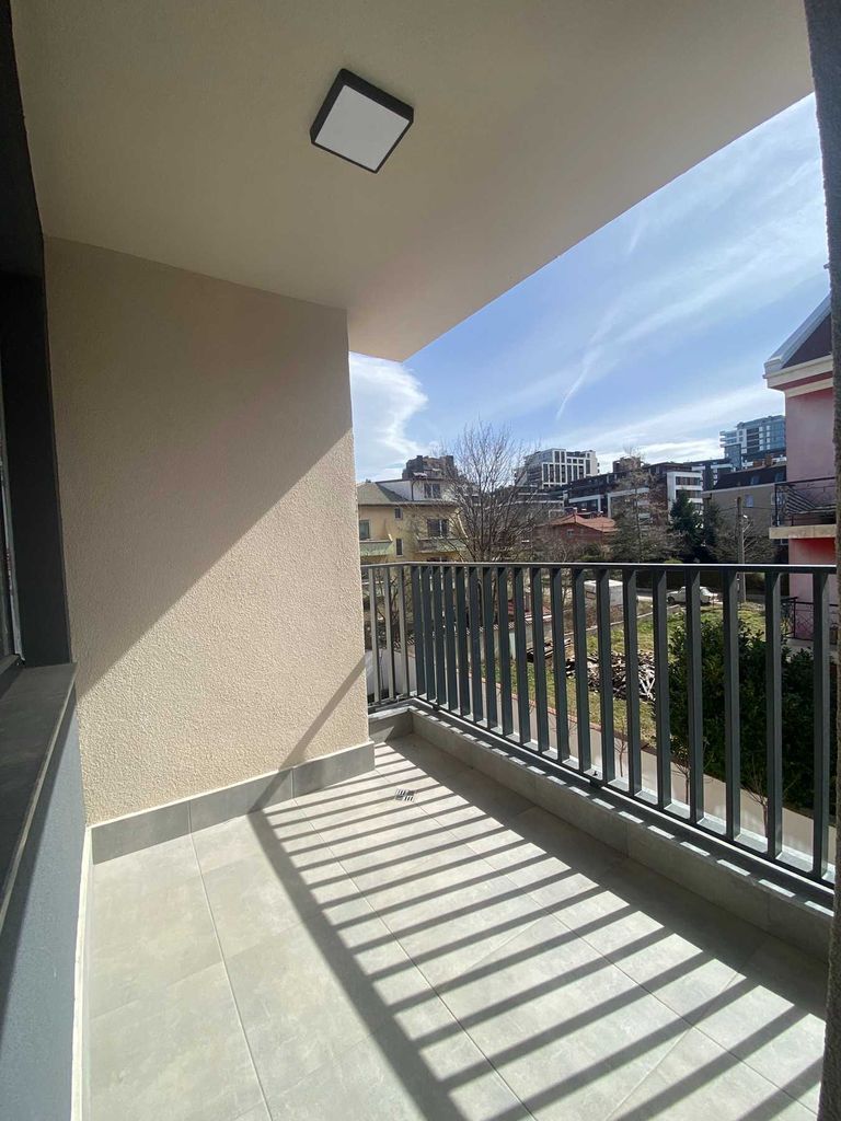 Продава се Четиристаен апартамент в София, Кръстова вада - 160 кв.м за 2313 €/кв.м - Снимка #9