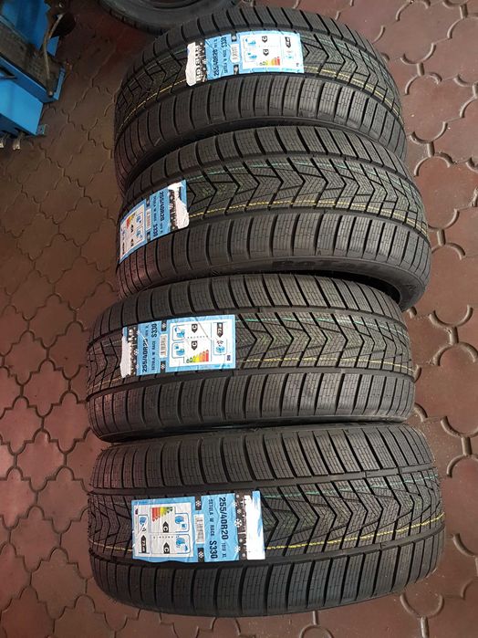 anvelope Rotalla 255/40/20 m&s iarna