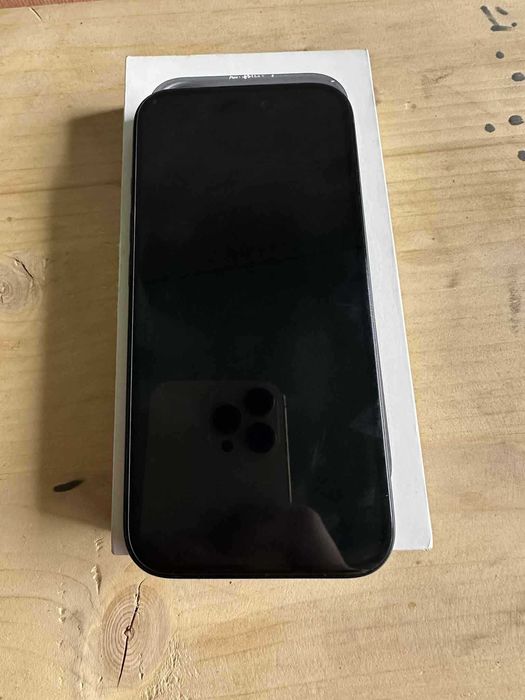 iphone 16 Black 128 GB