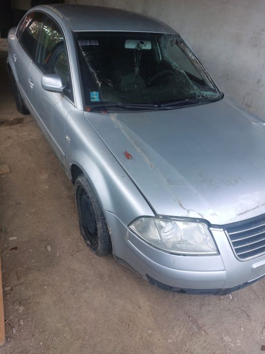 De vanzare pe piese!